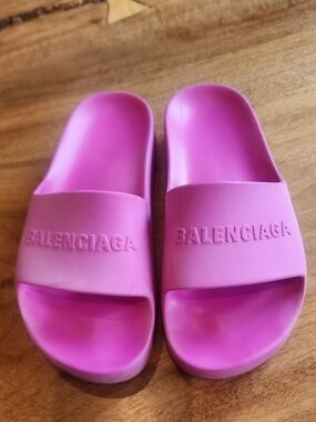 Balenciaga Pink Logo Rubber Pool Slide Sandals Size 7